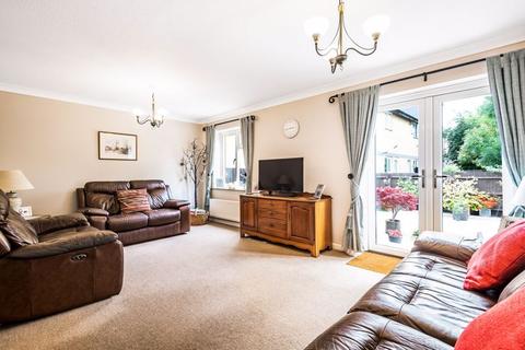 8 Deck Close, London, SE16 6BU