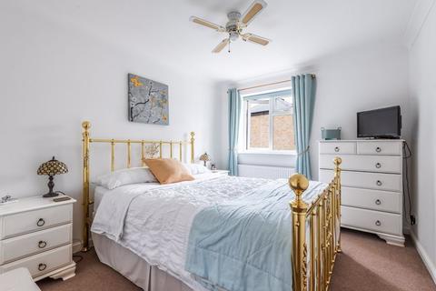 8 Deck Close, London, SE16 6BU