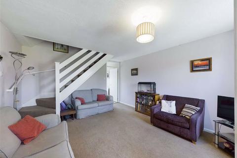 2 Brindle Close, Gloucester, GL4 4FS