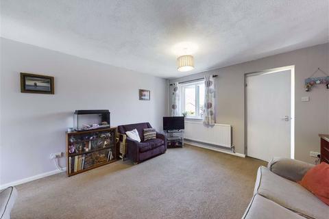 2 Brindle Close, Gloucester, GL4 4FS