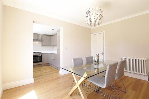 15a Longleigh Lane, Bexleyheath, DA7 5SP