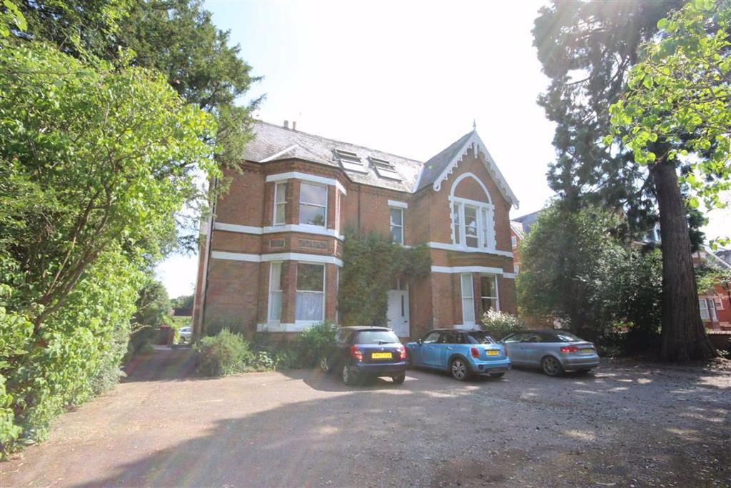 Guys Cliffe Avenue, Leamington Spa, CV32 2 bed apartment £825 pcm (£