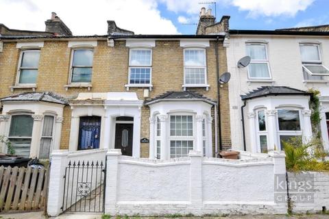 31 Chelmer Road, London, E9 6AY