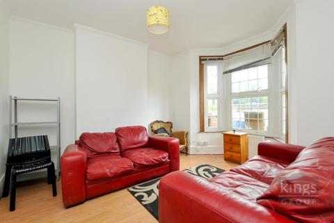 31 Chelmer Road, London, E9 6AY