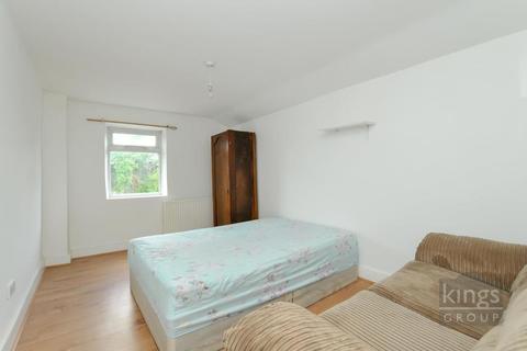 31 Chelmer Road, London, E9 6AY