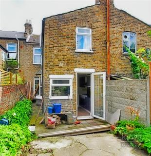 31 Chelmer Road, London, E9 6AY