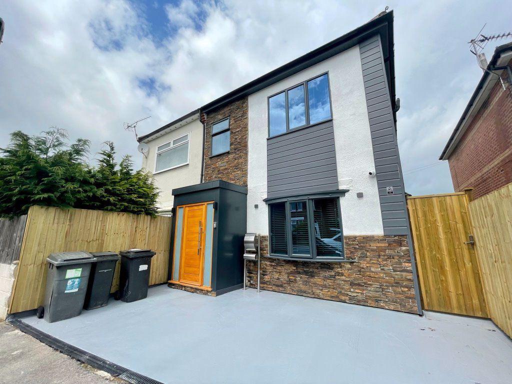 SPACIOUS ENSUITE ROOM, WINTON 1 bed flat £780 pcm (£180 pw)