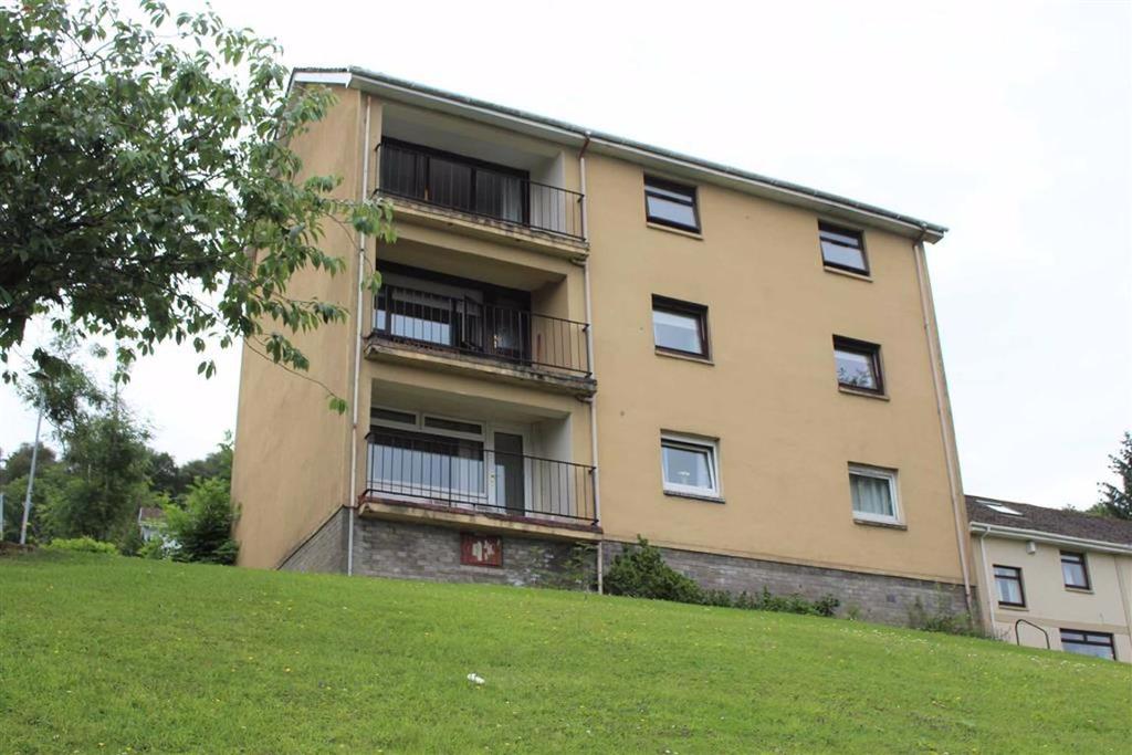 Glenhuntly Road, Port Glasgow 2 bed flat £67,000