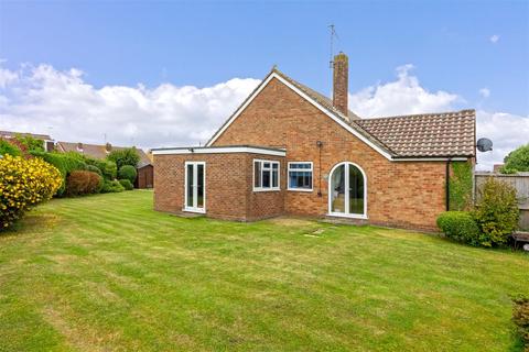 9 Arnside Close, Sompting, Lancing, BN15 9TR