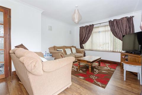 9 Arnside Close, Sompting, Lancing, BN15 9TR