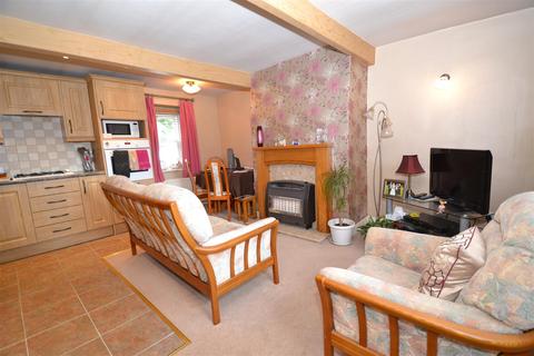 62 Baldwin Lane, Clayton, Bradford, BD14 6PQ