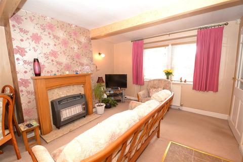 62 Baldwin Lane, Clayton, Bradford, BD14 6PQ