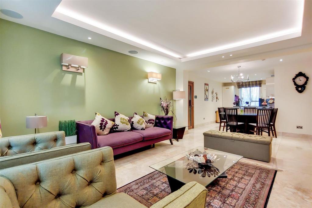 Caroline House, Bayswater Road, W2 3 bed flat £4,312 pcm (£995 pw)