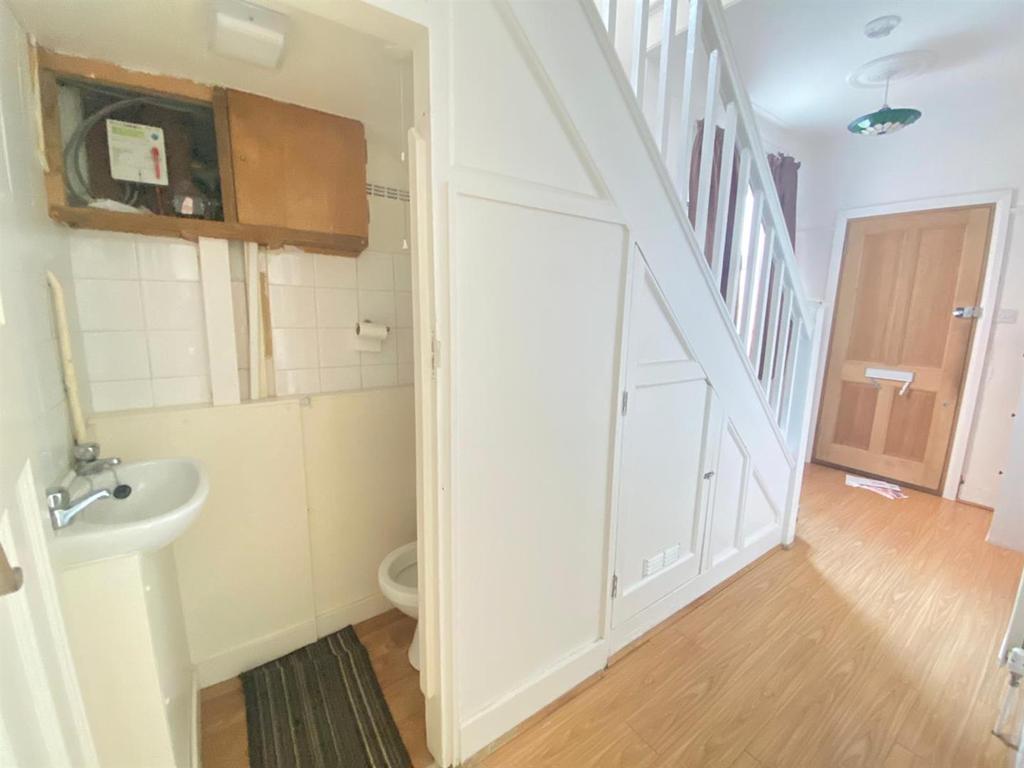 Perth Road, London 4 bed semidetached house £2,199 pcm (£507 pw)