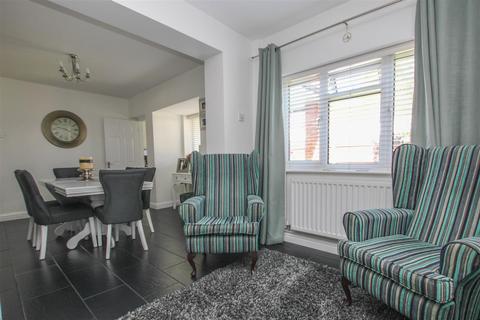 1 Mascalls Gardens, Brentwood, CM14 5LT