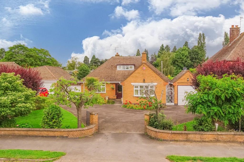 Barry Drive, Kirby Muxloe, Leicester 2 bed detached bungalow £450,000