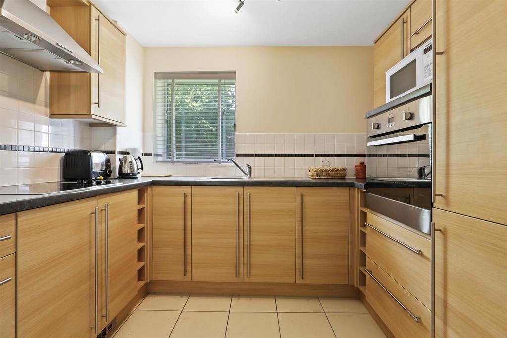 Kitchen.JPG