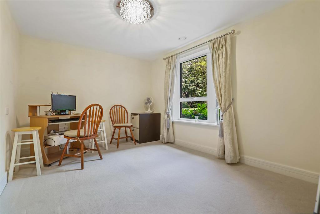 Bedroom 2.jpg