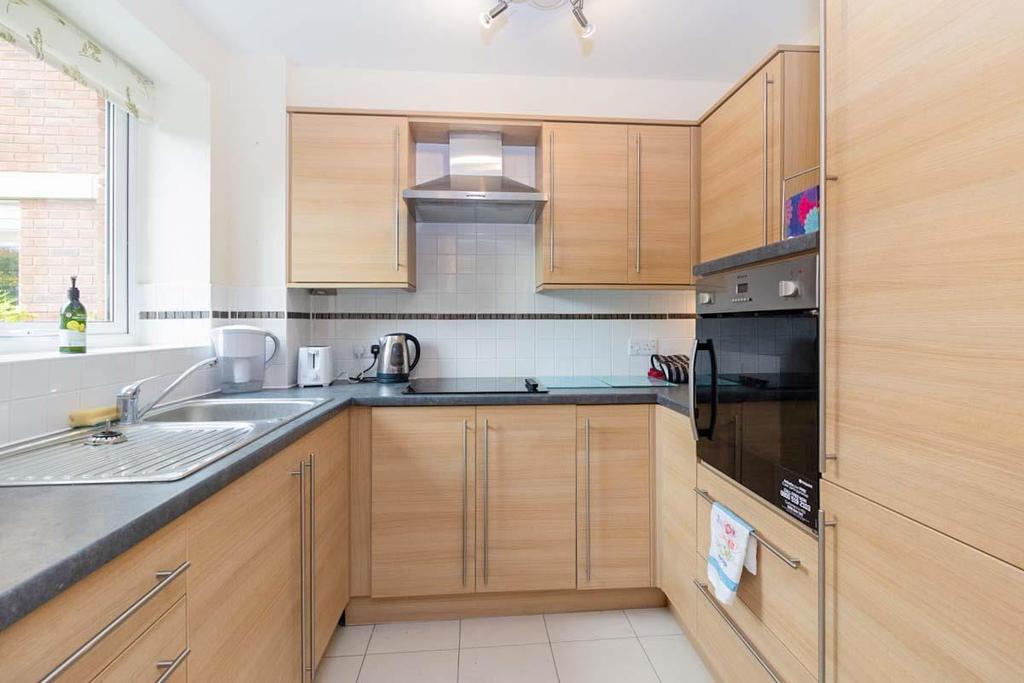 Kitchen .jpg