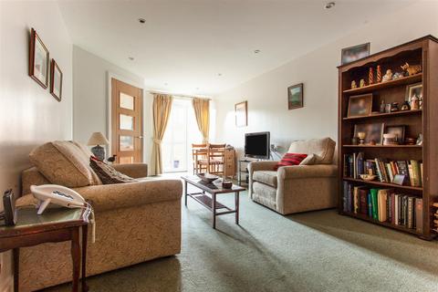 1 bedroom apartment for sale - Devereux Court, Snakes Lane West, Woodford Green
