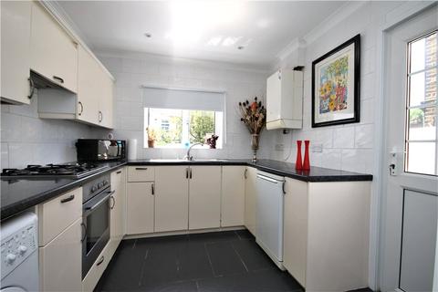 4 Dunkeld Road, London, SE25 6QH