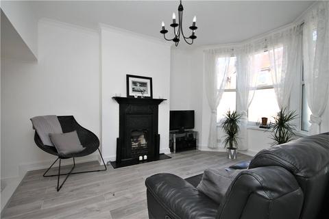 4 Dunkeld Road, London, SE25 6QH
