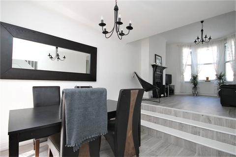 4 Dunkeld Road, London, SE25 6QH