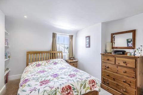 Flat 4, 24 Old Devonshire Road, London, SW12 9RB
