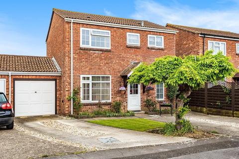 12 Avon Close, Bognor Regis, PO22 6BX
