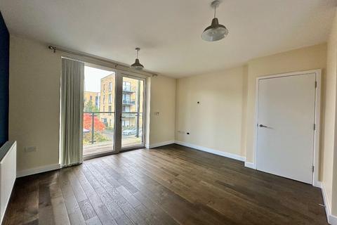 1 bedroom serviced apartment to rent, Ashflower Drive, Harold Wood