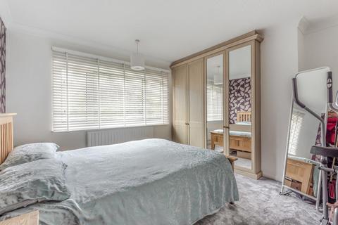 252a Bromley Road, Shortlands, Bromley, BR2 0BW