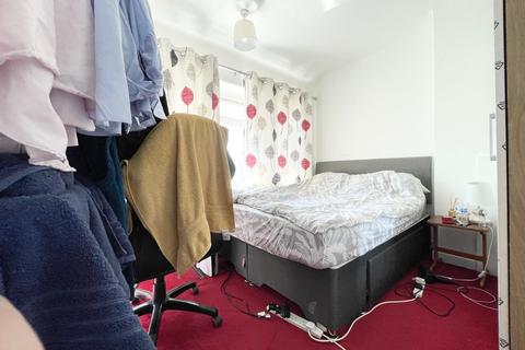 36 Heatherden Close, Reading, RG2 8SB