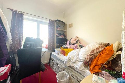 36 Heatherden Close, Reading, RG2 8SB