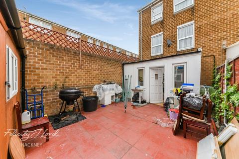 54 Malpas Road, London, E8 1NA