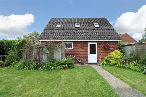 184 Sidegate Lane, Ipswich, IP4 4JW