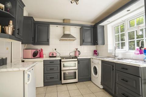 28 Barcheston Road, Birmingham, B29 5HN
