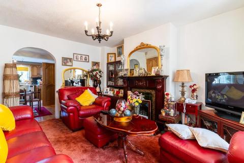 149 Pineapple Road, Birmingham, B30 2TA