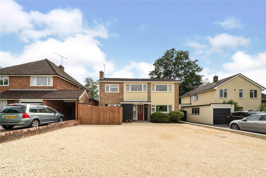 Merrow Woods, Guildford, GU1 3 bed detached house £740,000