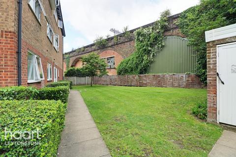 Flat 3, Willow Court, 34 Trinity Close, London, E11 4RU