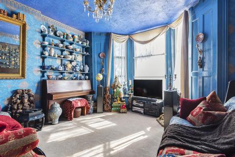 Flat 2, 34 Alexandra Grove, London, N12 8HG