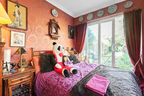 Flat 2, 34 Alexandra Grove, London, N12 8HG