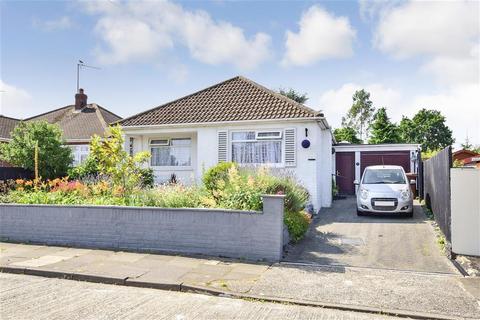 2 Fraser Close, Chelmsford, CM2 0TD