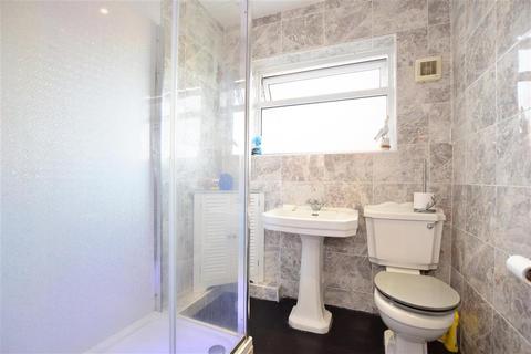 2 Fraser Close, Chelmsford, CM2 0TD