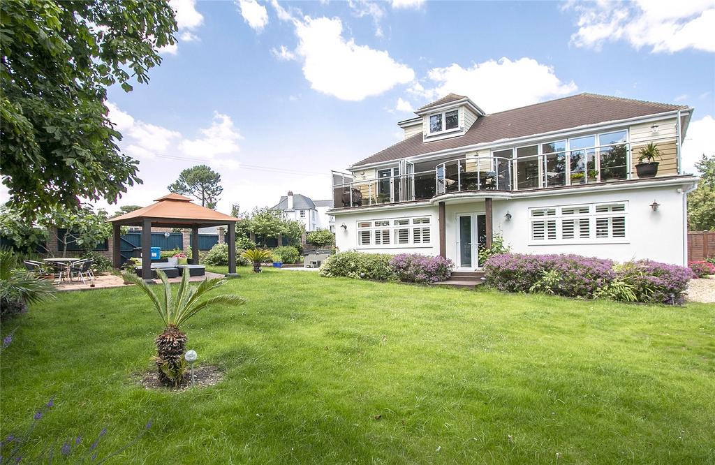 Lake Drive, Hamworthy, Poole, Dorset, BH15 5 bed detached house £925,000