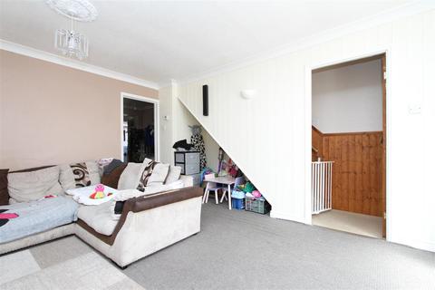 17 Abbotsbury Close, Ipswich, IP2 9SD