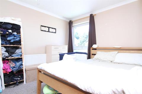 17 Abbotsbury Close, Ipswich, IP2 9SD