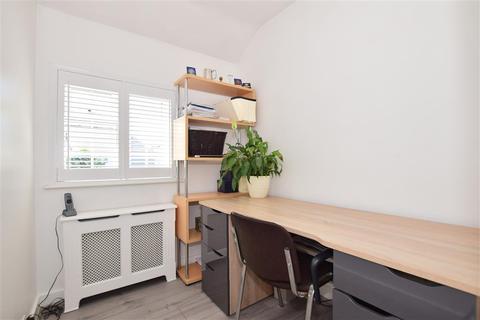 3 Granville Road, Epping, CM16 6SR