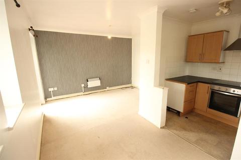 37 Drake Crescent, London, SE28 8PZ