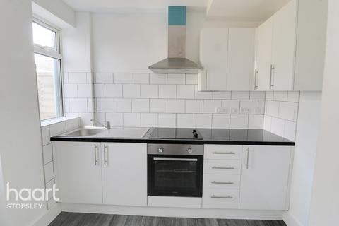 35 Applecroft Road, Luton, LU2 8BB