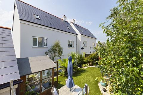 5 Fairing Close, Bodmin, PL31 2TD